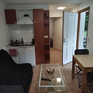 Deux Pièces Avec Grande Terrasse Au Calme Saint-Martin-Vésubie